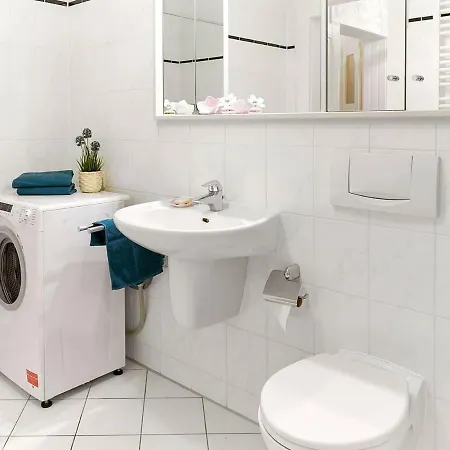 Designer Altbauwohnung Im Herzen Leipzigs