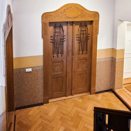 Designer Altbauwohnung Im Herzen Leipzigs * 라이프치히