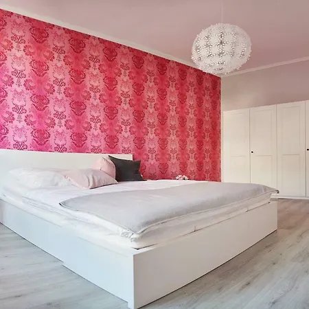 Designer Altbauwohnung Im Herzen Leipzigs 아파트